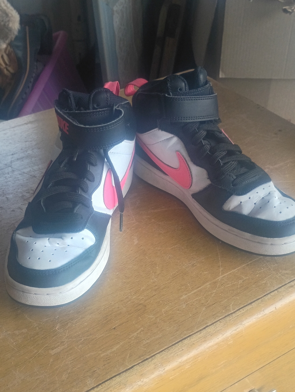 Nike Kids High-Top Sneakers in Black, White & Pink